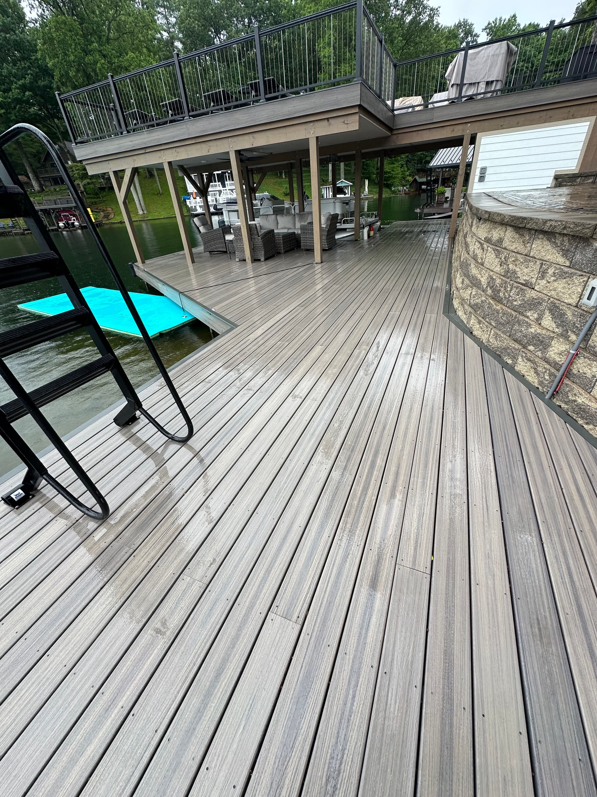 Gallery photos for Deck Cleaning and House Wash at Sweatwater Lake: Image #1